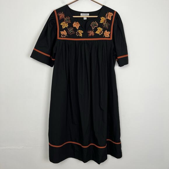 Go Softly Patio Women's Dress L Embroidered Fall Leaves Snap Button Kaftan Mumu - Picture 1 of 8